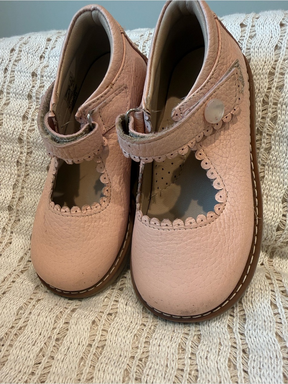 Éléphantino Girls Pink Leather Mary Jane & old Navy flats bundle